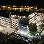 Prestige And Aquapark Hotel