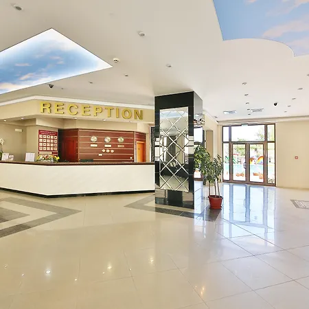Prestige And Aquapark מלון 4*