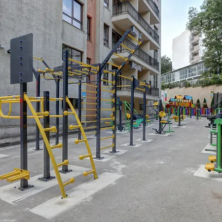 מלון Prestige And Aquapark וארנה
