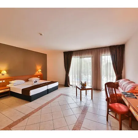 Prestige And Aquapark