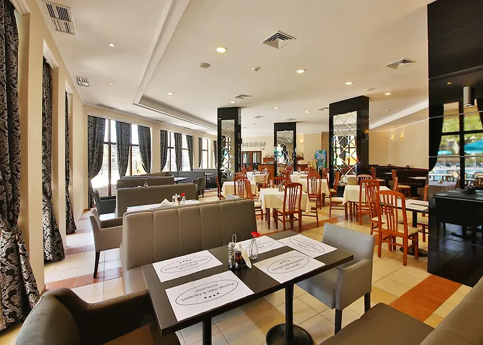 престиж и аквапарк - ол инклузив 4* Варна