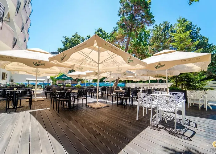 Ξενοδοχείο Prestige And Aquapark 4*