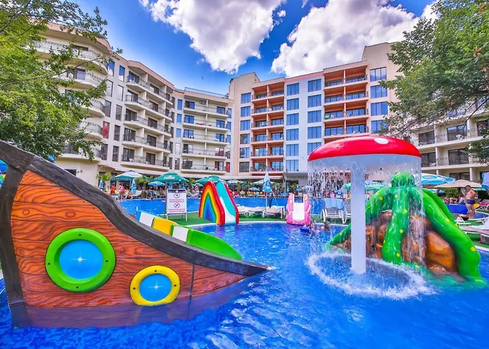 престиж и аквапарк - ол инклузив Хотел 4*