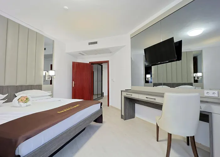 Ξενοδοχείο Prestige And Aquapark 4*