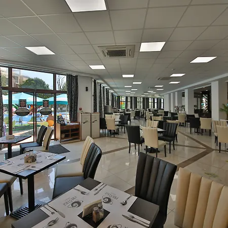 Szálloda Prestige And Aquapark Várna