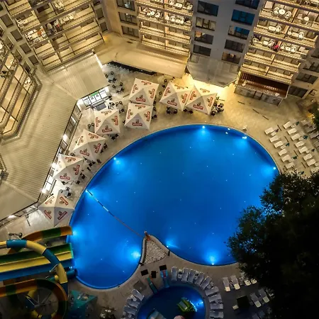 Prestige Hotel&aquapark - Hotel Warna